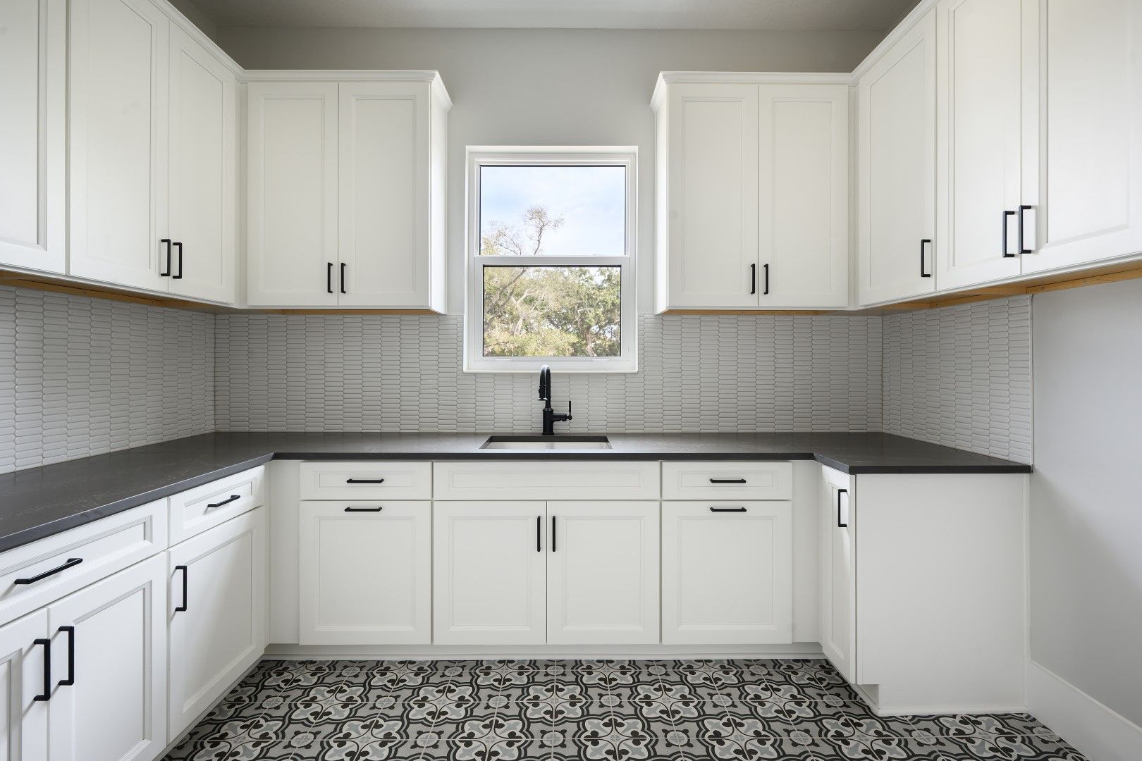 4712 W Clear Ave | Granada A | Laundry