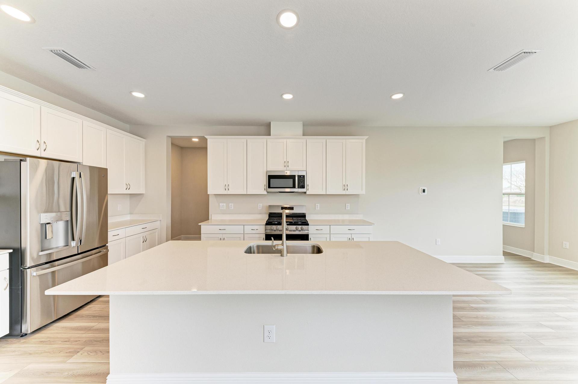 Pelican - 13718 Heartwood Way - Gourmet Kitchen