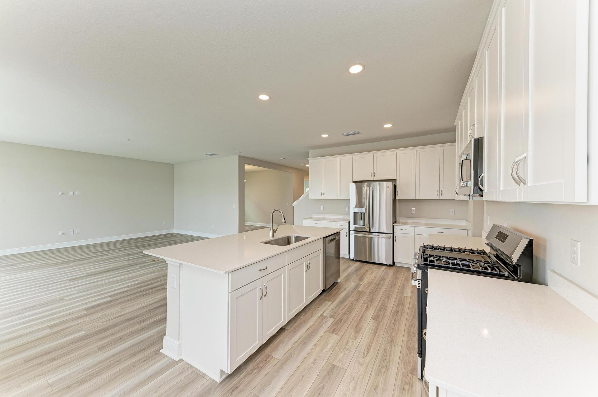 Pelican - 13718 Heartwood Way - Gourmet Kitchen