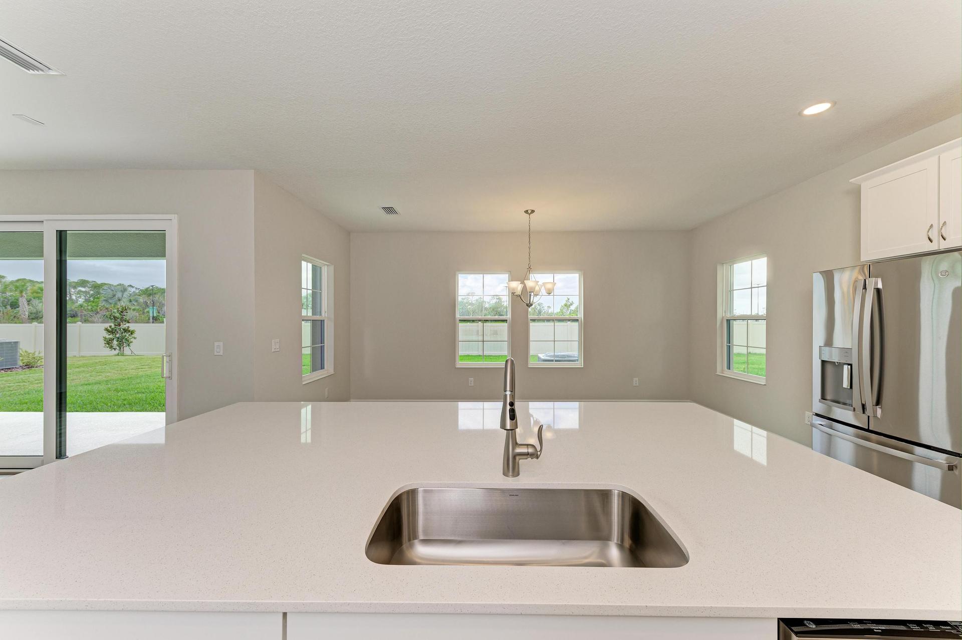 Kingfisher - 8509 Dove Bog Ter - Kitchen