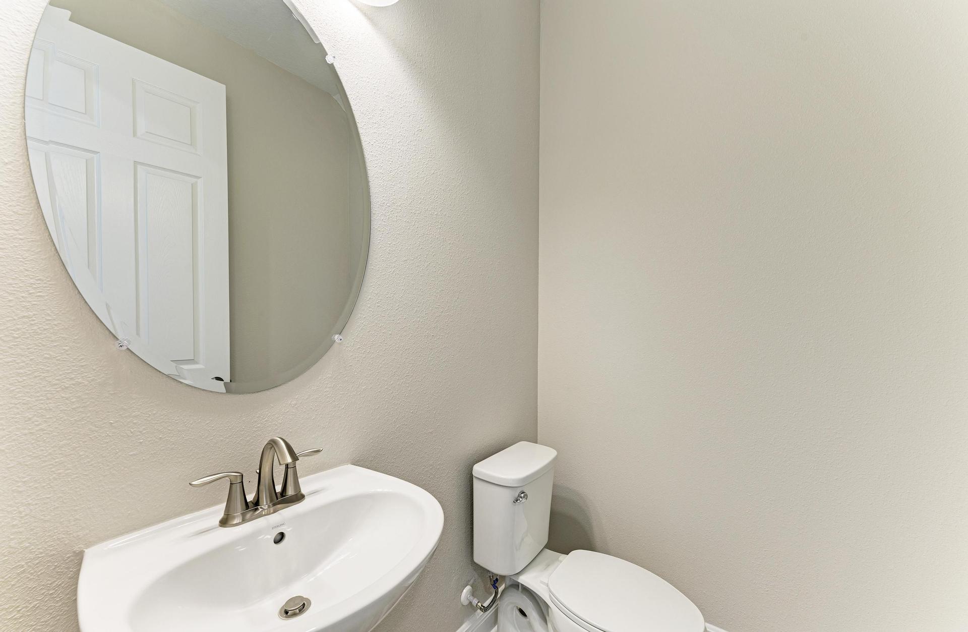 Kingfisher - 8509 Dove Bog Ter - Half Bath