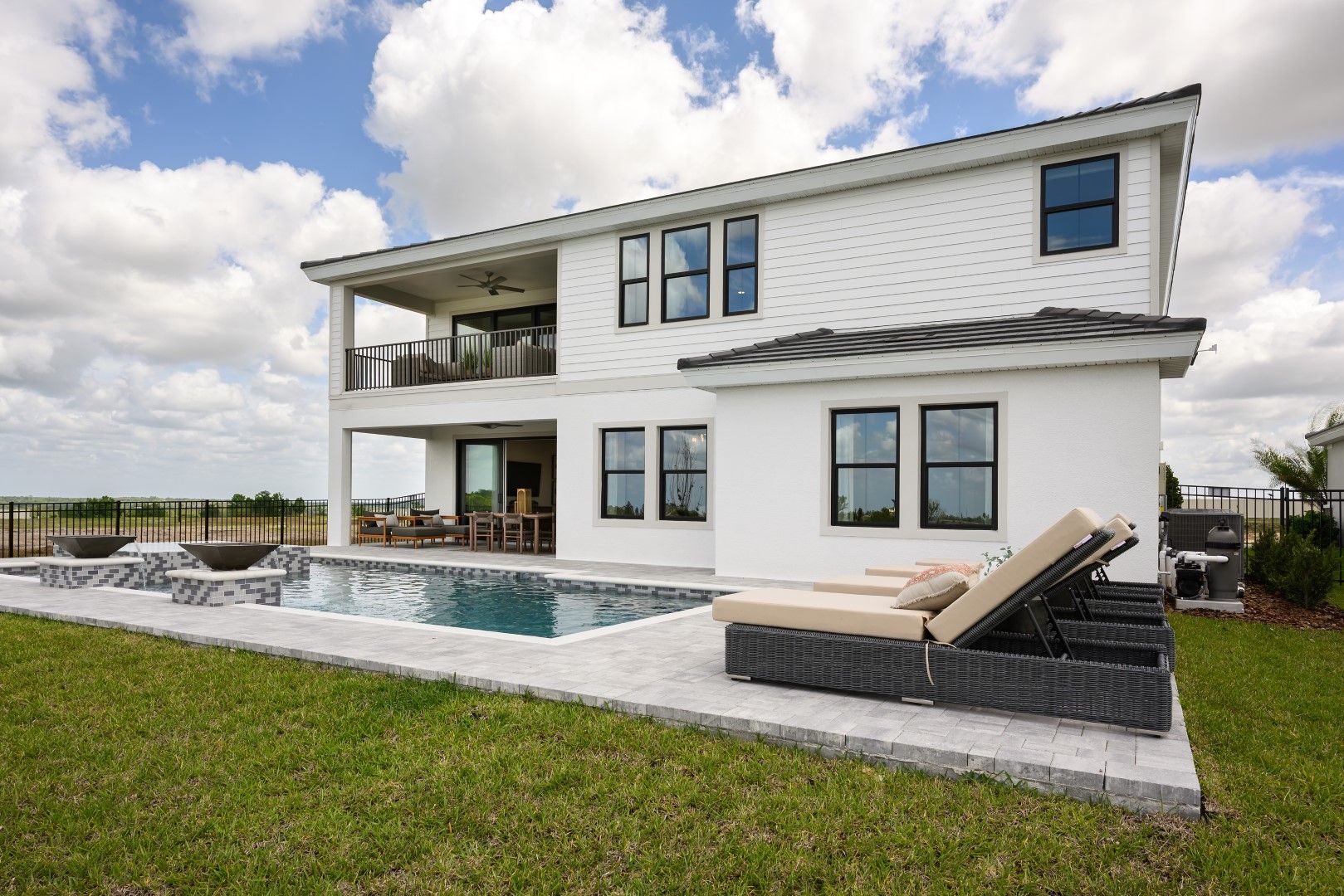 Westshore I at Pasadena Ridge | Outdoor Living