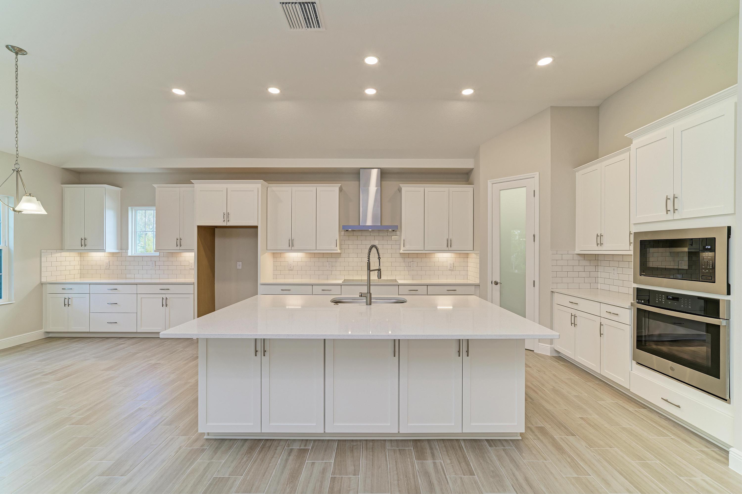 Bayshore I - 13120 Long Valley Cir - Lot 39 (18)