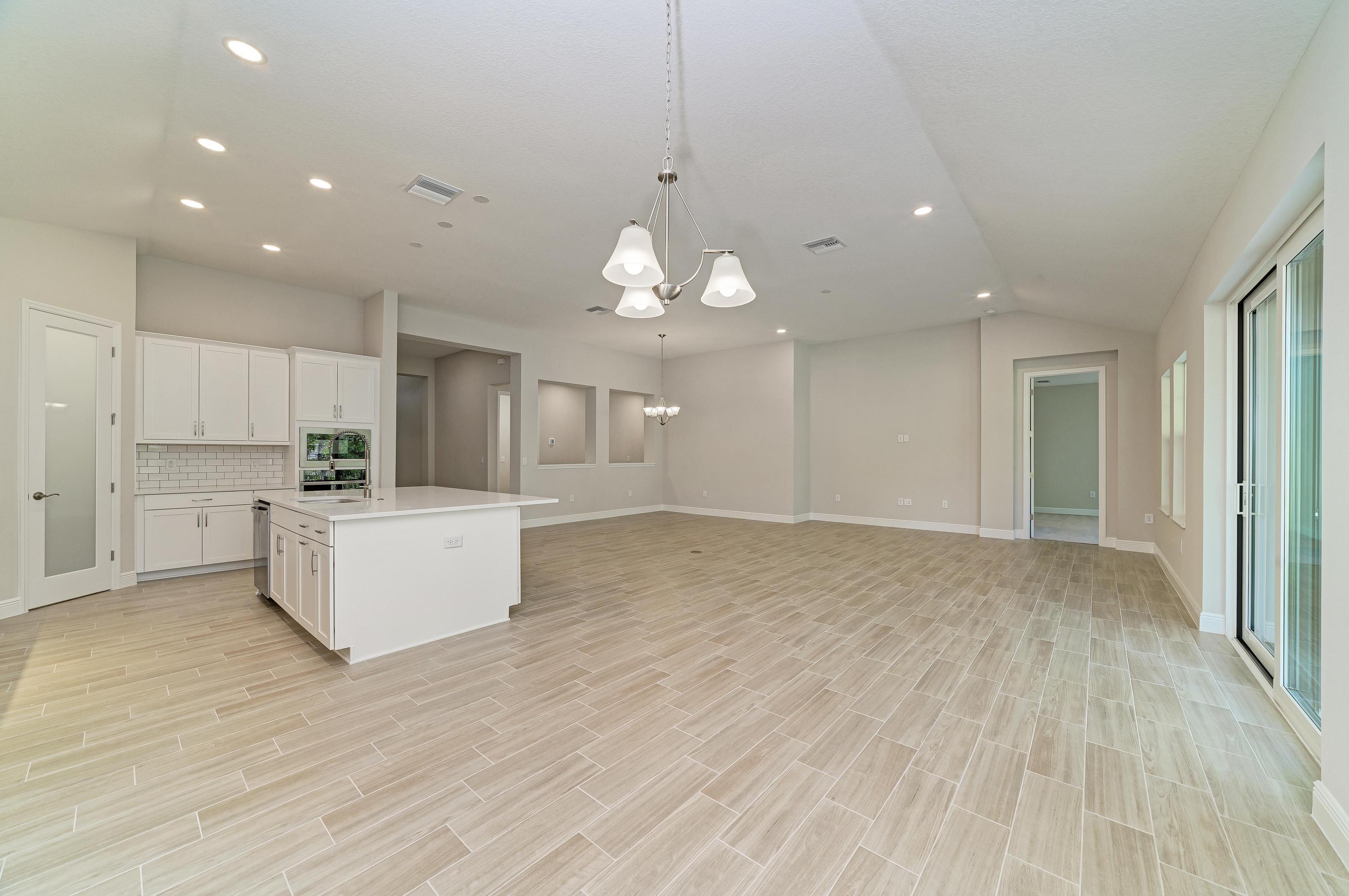Bayshore I - 13120 Long Valley Cir - Lot 39 (29)