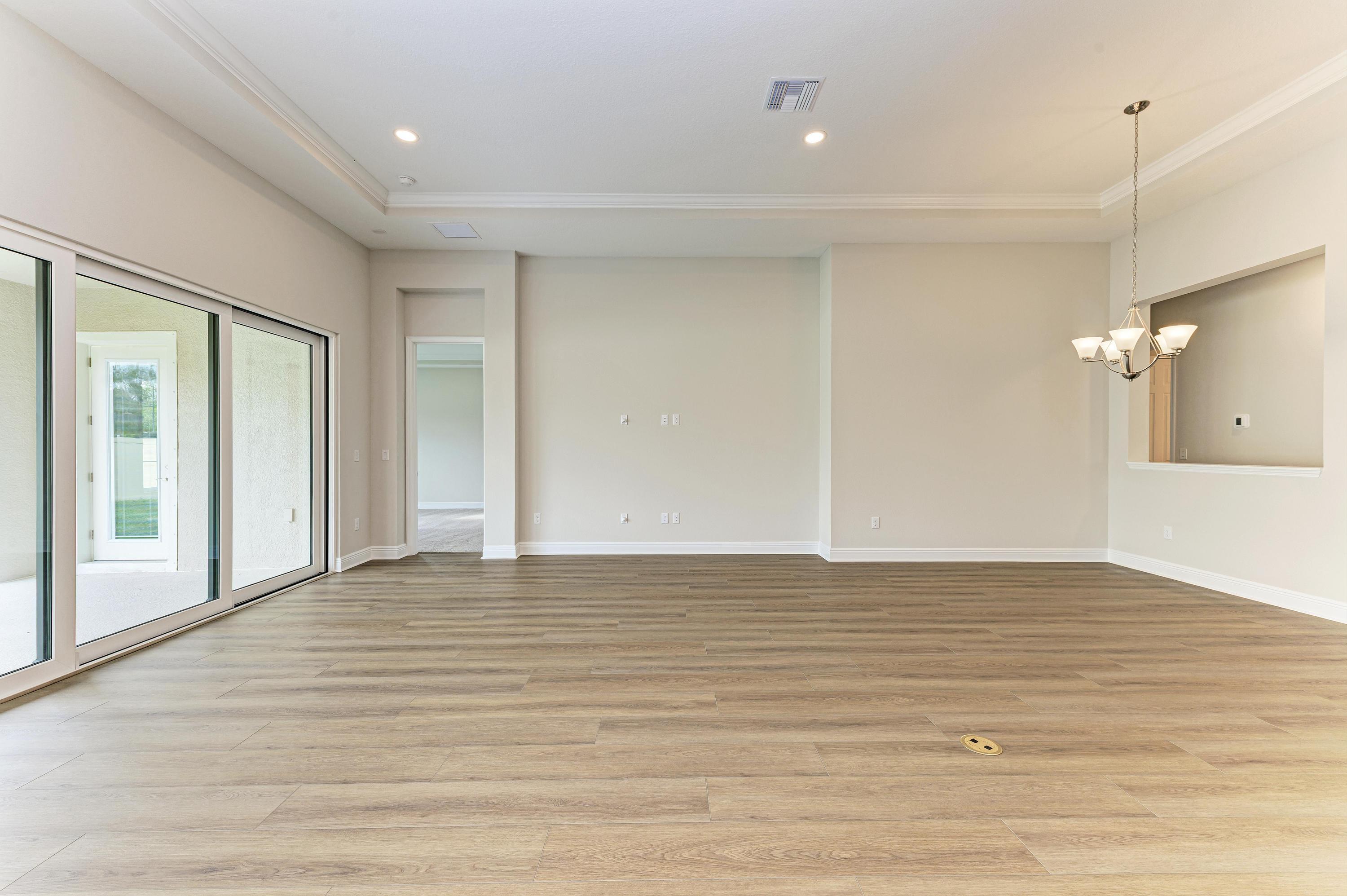 Biscayne I - 13072 Homestead Ln - Grand Room