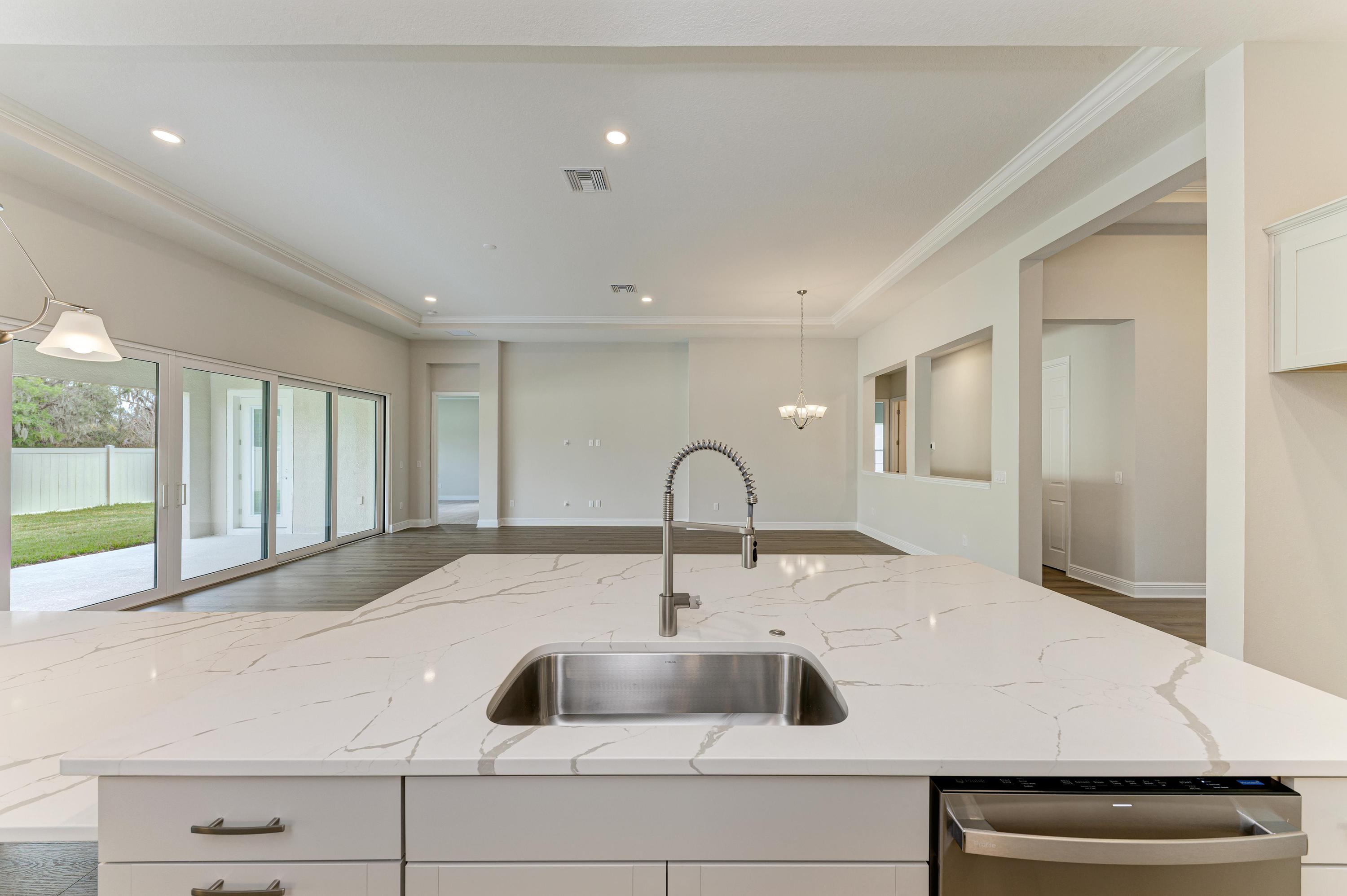 Biscayne I - 13072 Homestead Ln - Gourmet Kitchen