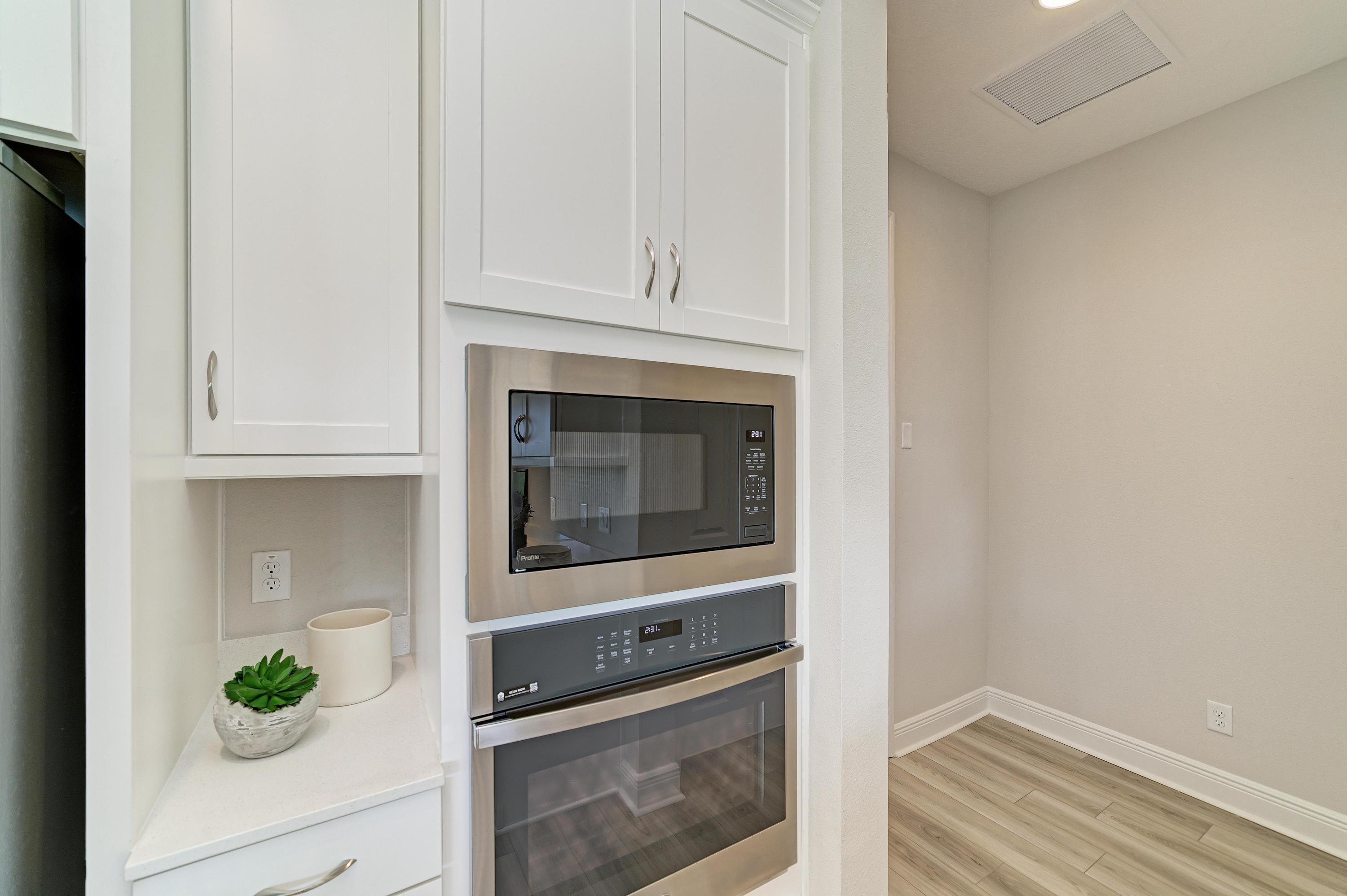 Pelican - 9699 Surrey Rose Dr - Lot 29-27 (24)