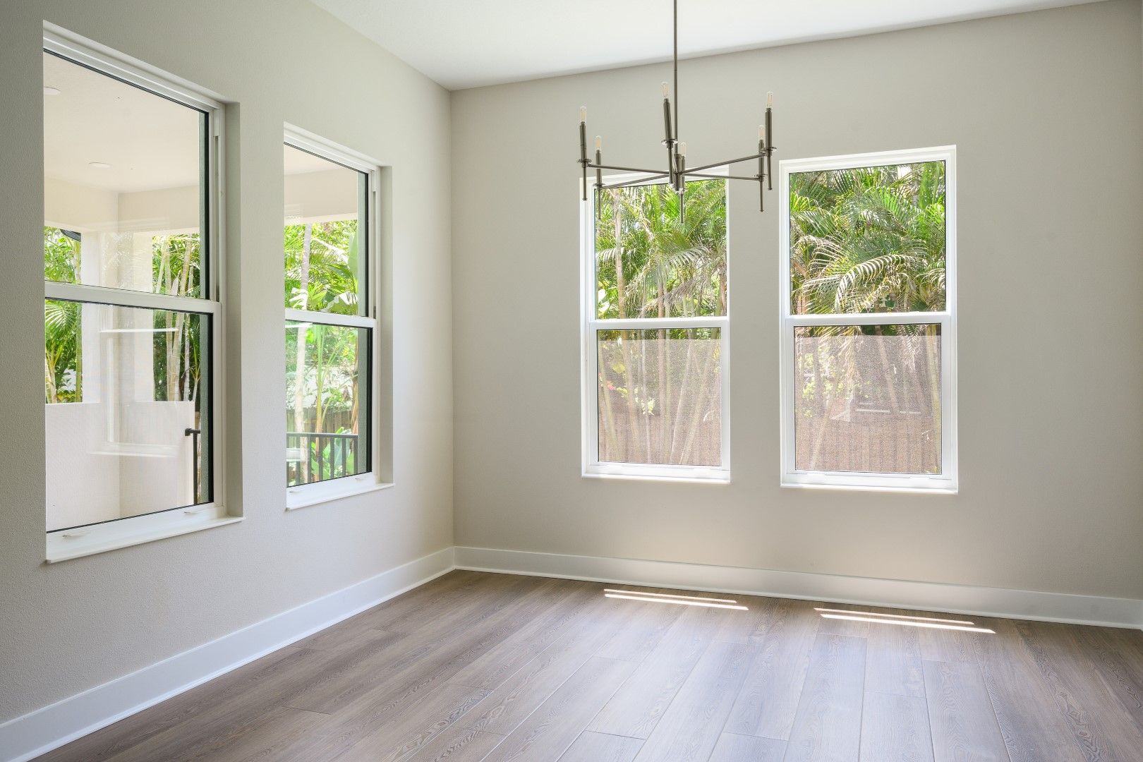 4018 W Cleveland St | Avocet B | Dining Room