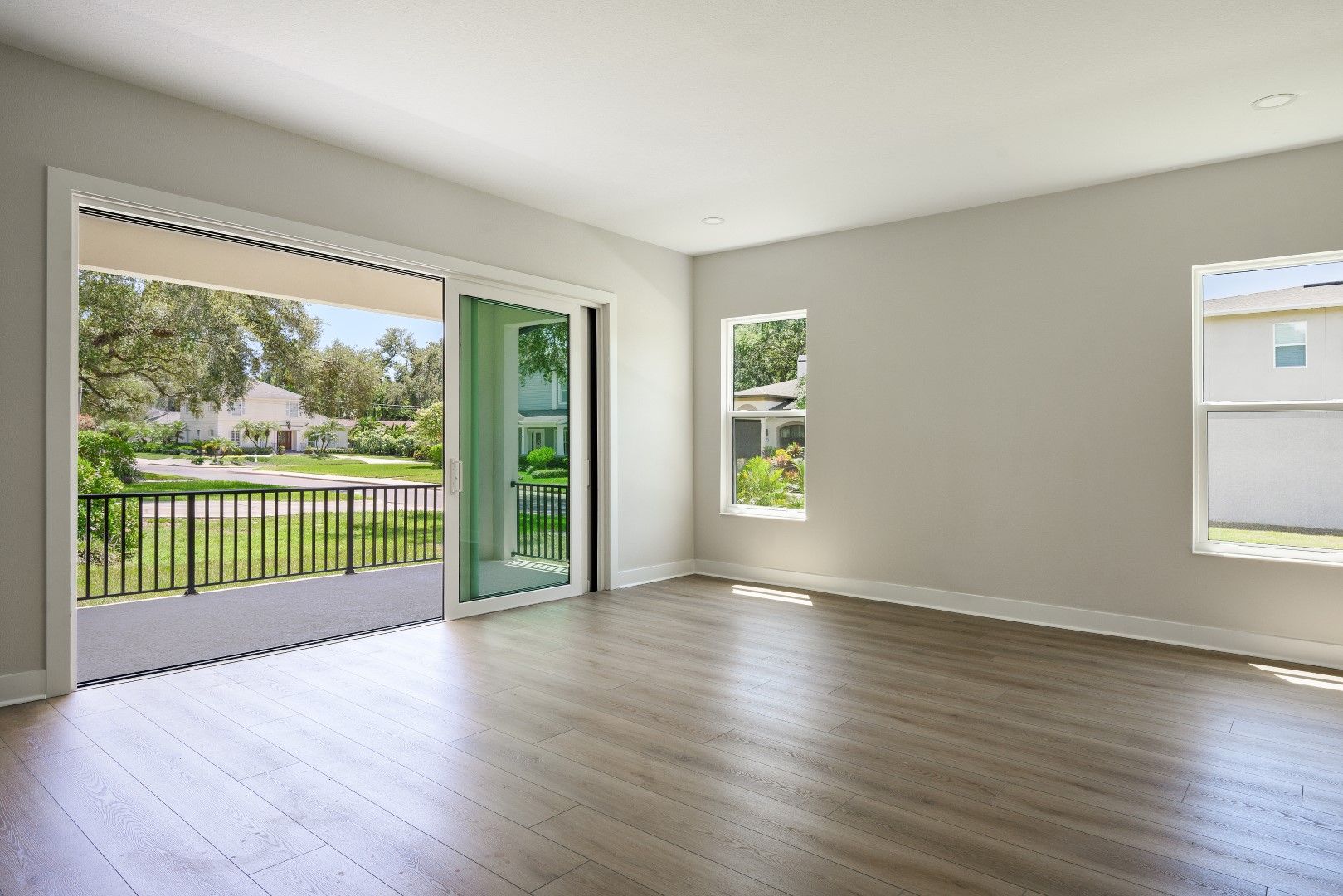 4020 W Cleveland St | Seabreeze A | Grand Room