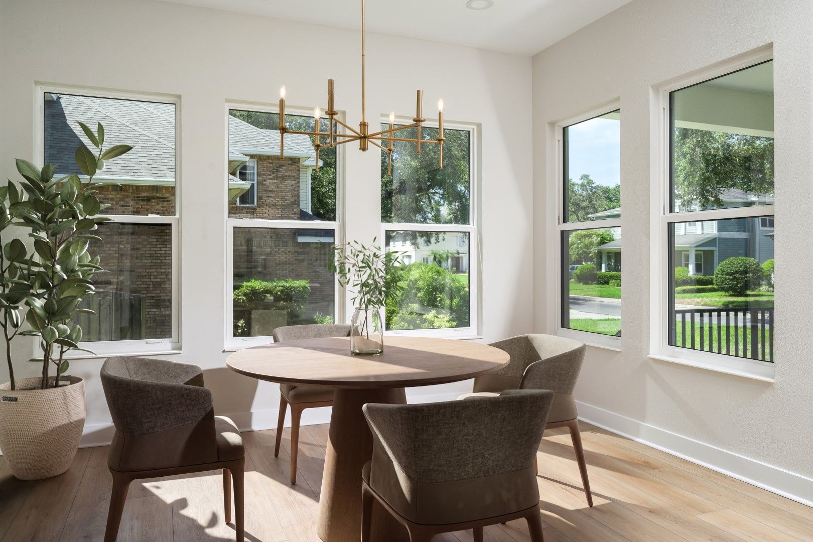 4020 W Cleveland St | Seabreeze A | Dining Room