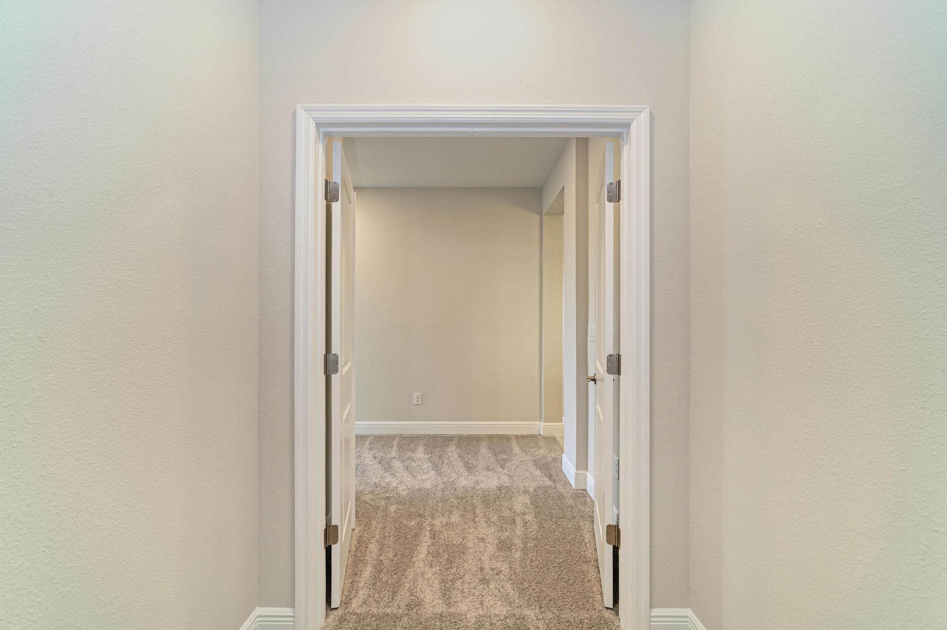 Verona - 10316 Longmeadow Ave (38)