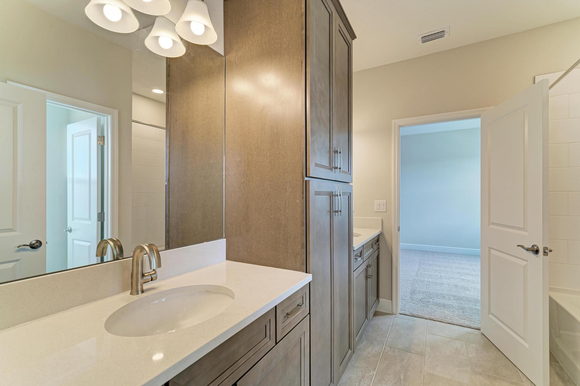 Verona - 10316 Longmeadow Ave (51)
