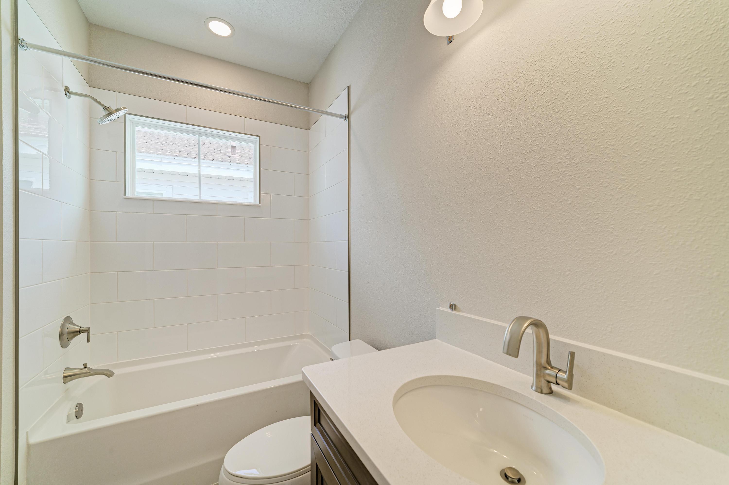 Verona - 10316 Longmeadow Ave (54)