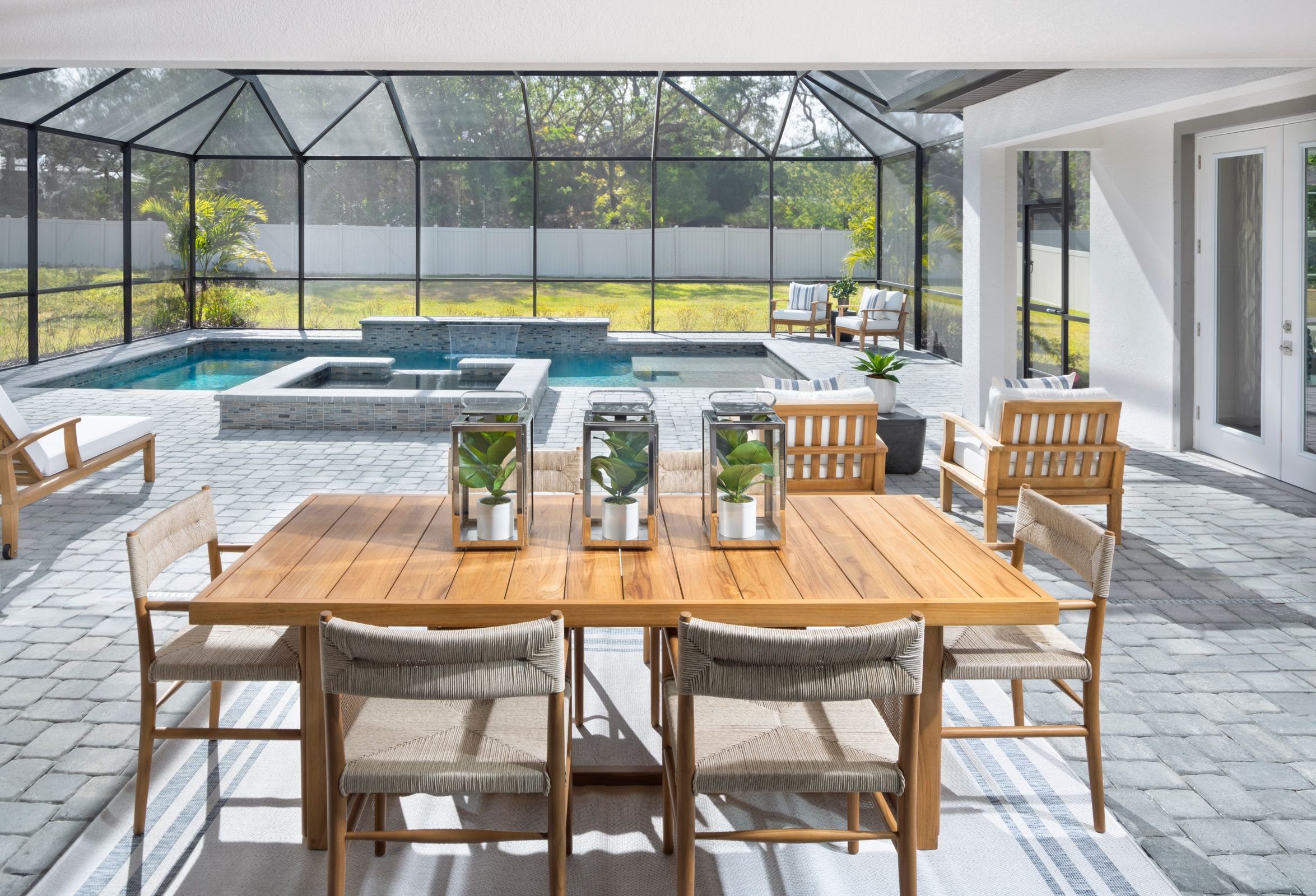 Outdoor Living - Key Largo II at Hidden Lakes