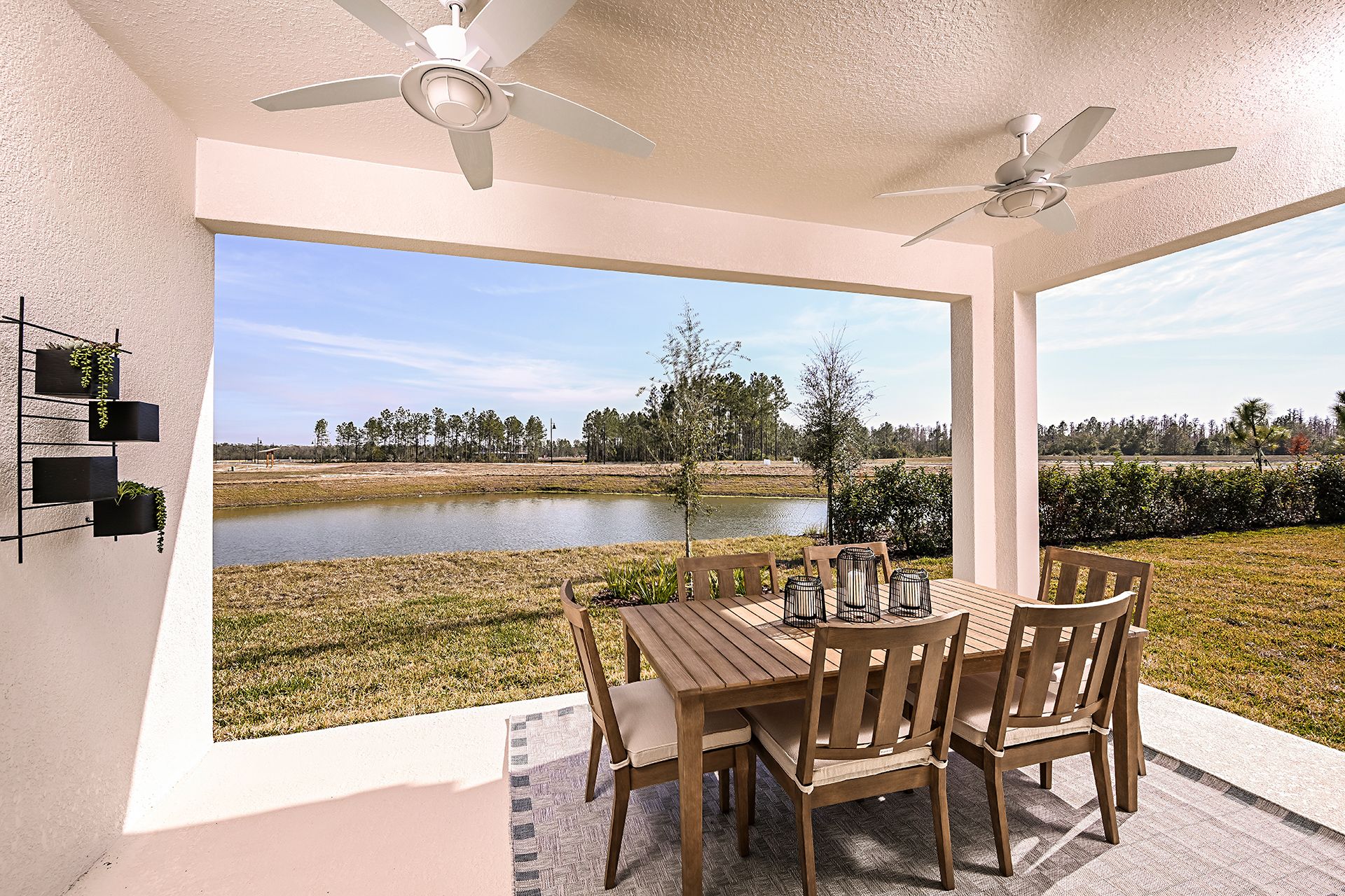 Outside Living - Vinoy at Two-Rivers