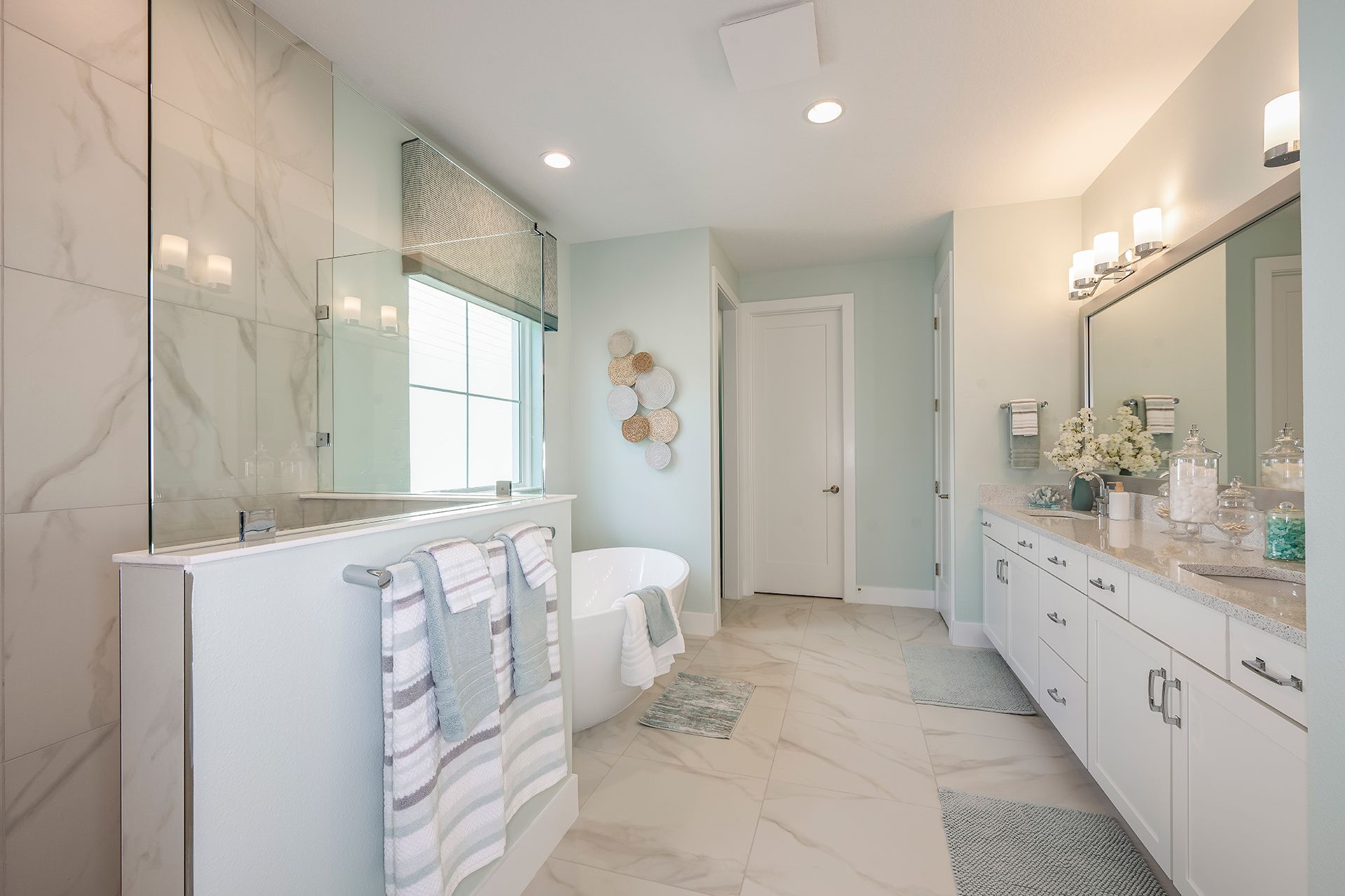 Owner's Bathroom - Egret III at Star Farms