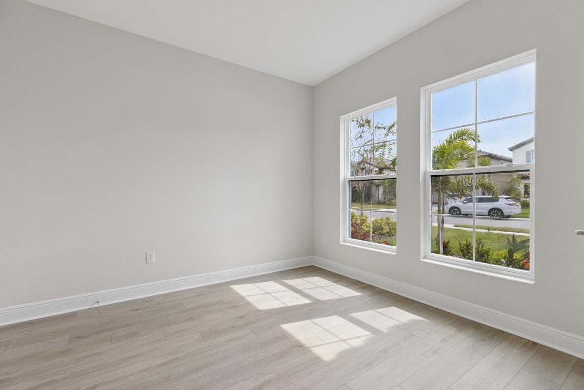 8517 Dove Bog Terrace - Den