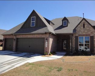 Highland Creek Phase 3 por Homes by Classic Properties en Tulsa Oklahoma
