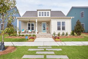 690 Blueway Avenue (Hutchinson)