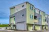 casa en SoMi Townhomes and Condominiums por Homes Built For America