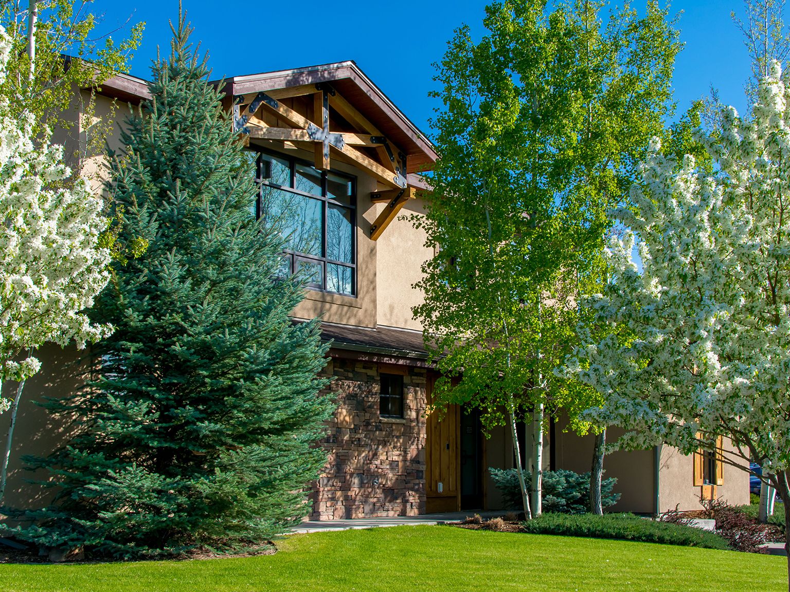 Cobble Creek Community