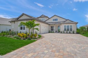 18088 Foxtail Loop (Tideland)