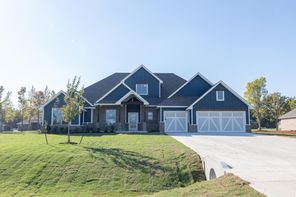 12417 Samara Dr (Lynne Bonus Room)