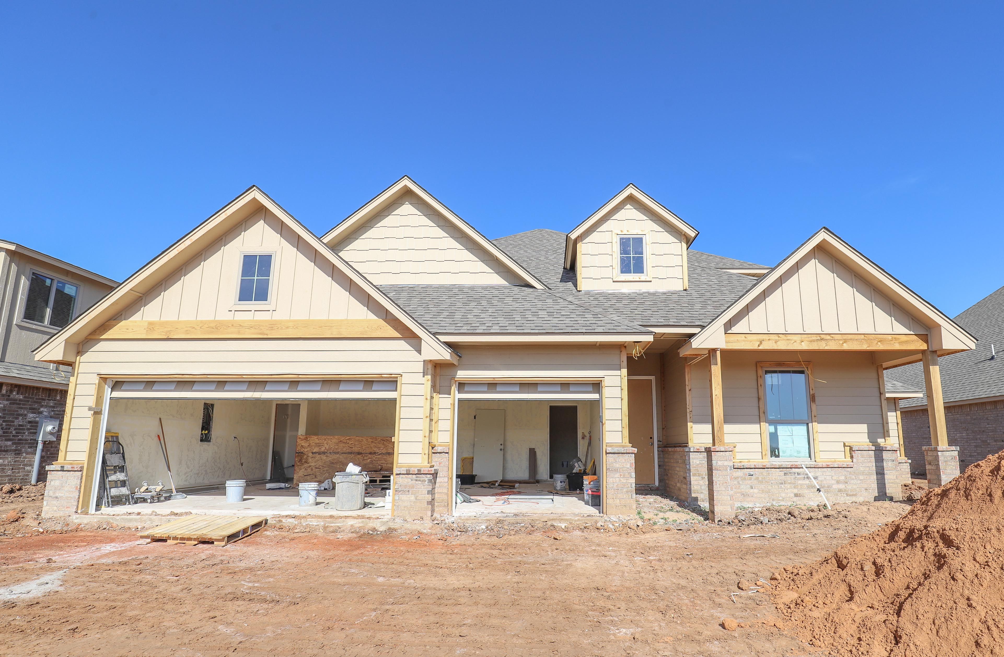 9317 NW 115th Ter (Hazel Bonus Room - 5 Bedroom)