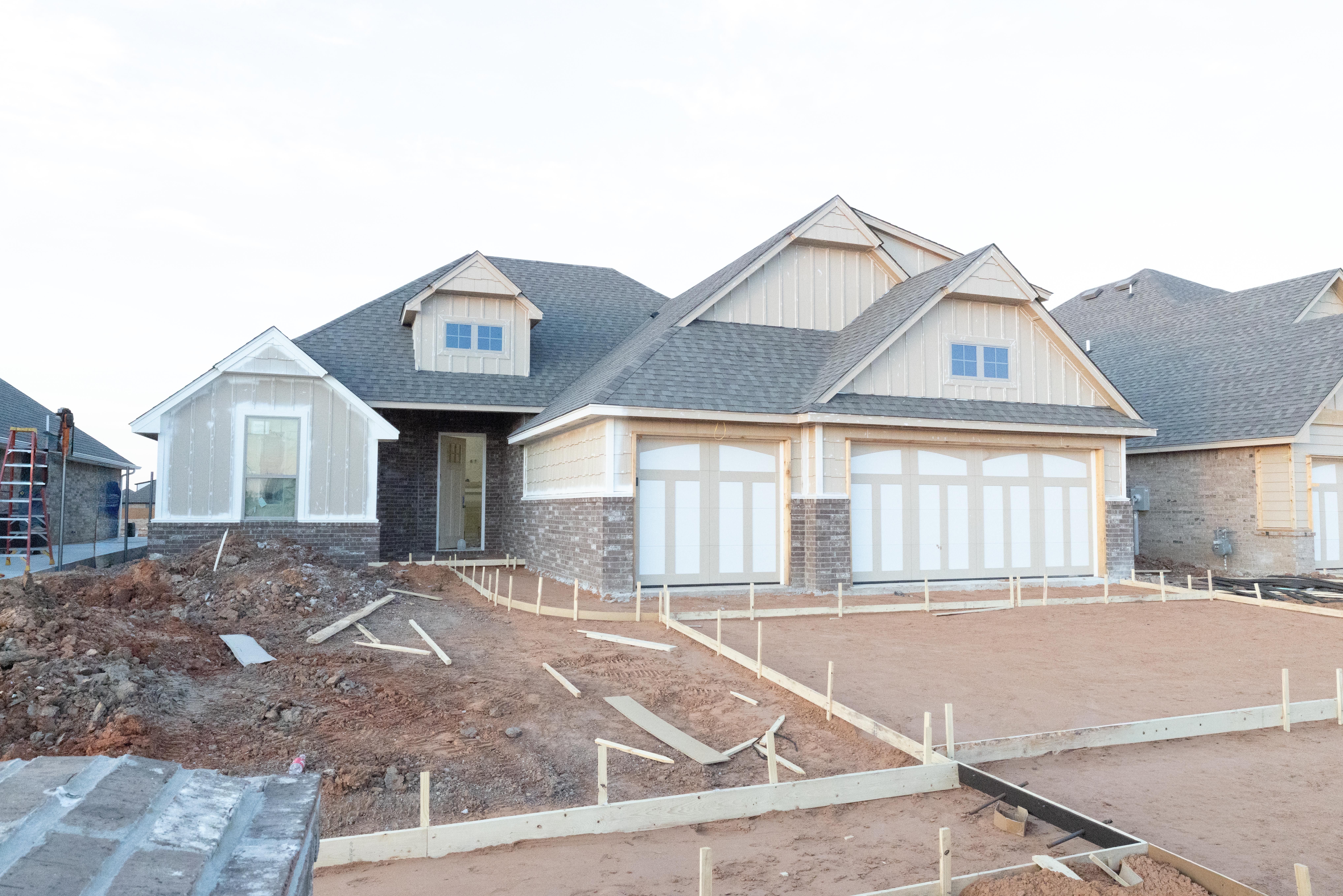 Hummingbird Bonus Room 1 - The Cove at Nichols Creek: Yukon, Oklahoma - Homes By Taber