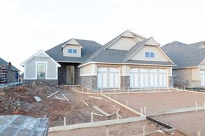 9321 NW 115th Ter (Hummingbird Bonus Room 1)