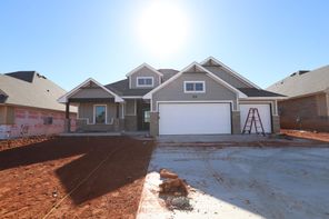 812 Halley Dr (Blue Spruce)