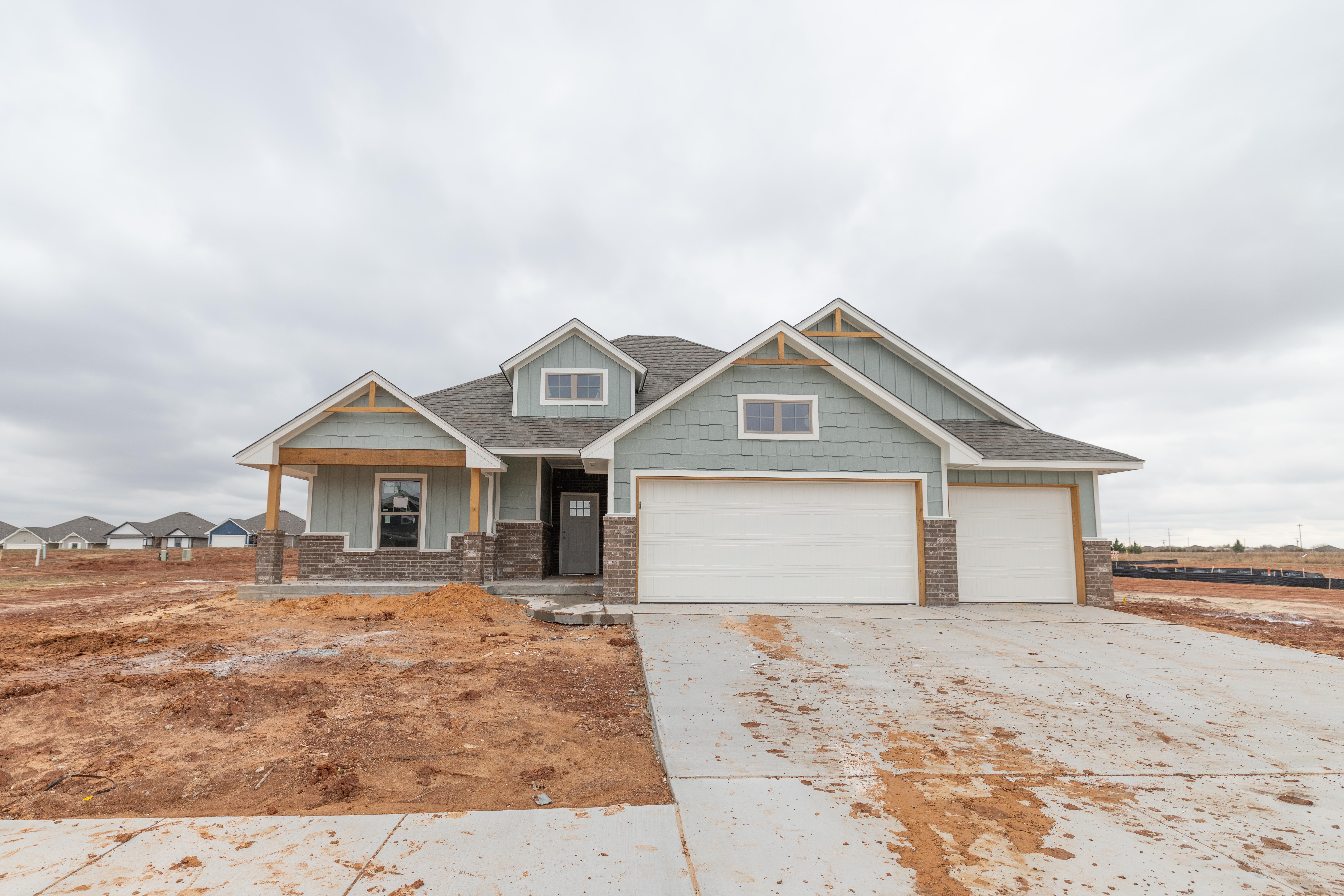 Blue Spruce - Magnolia Ridge: Edmond, Oklahoma - Homes By Taber