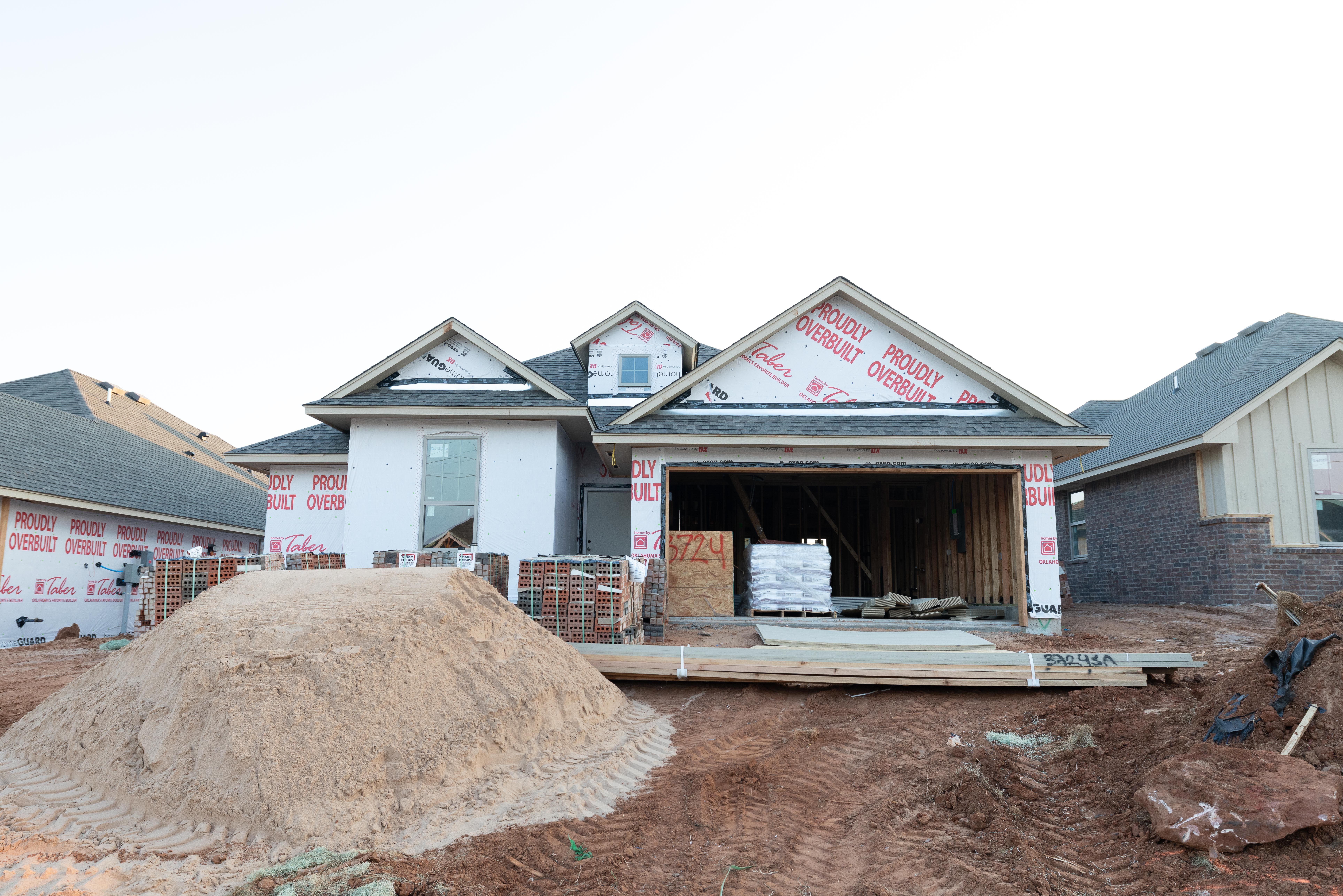 3724 Lynne Ave - Delmer Lakes North: Edmond, Oklahoma - Homes By Taber