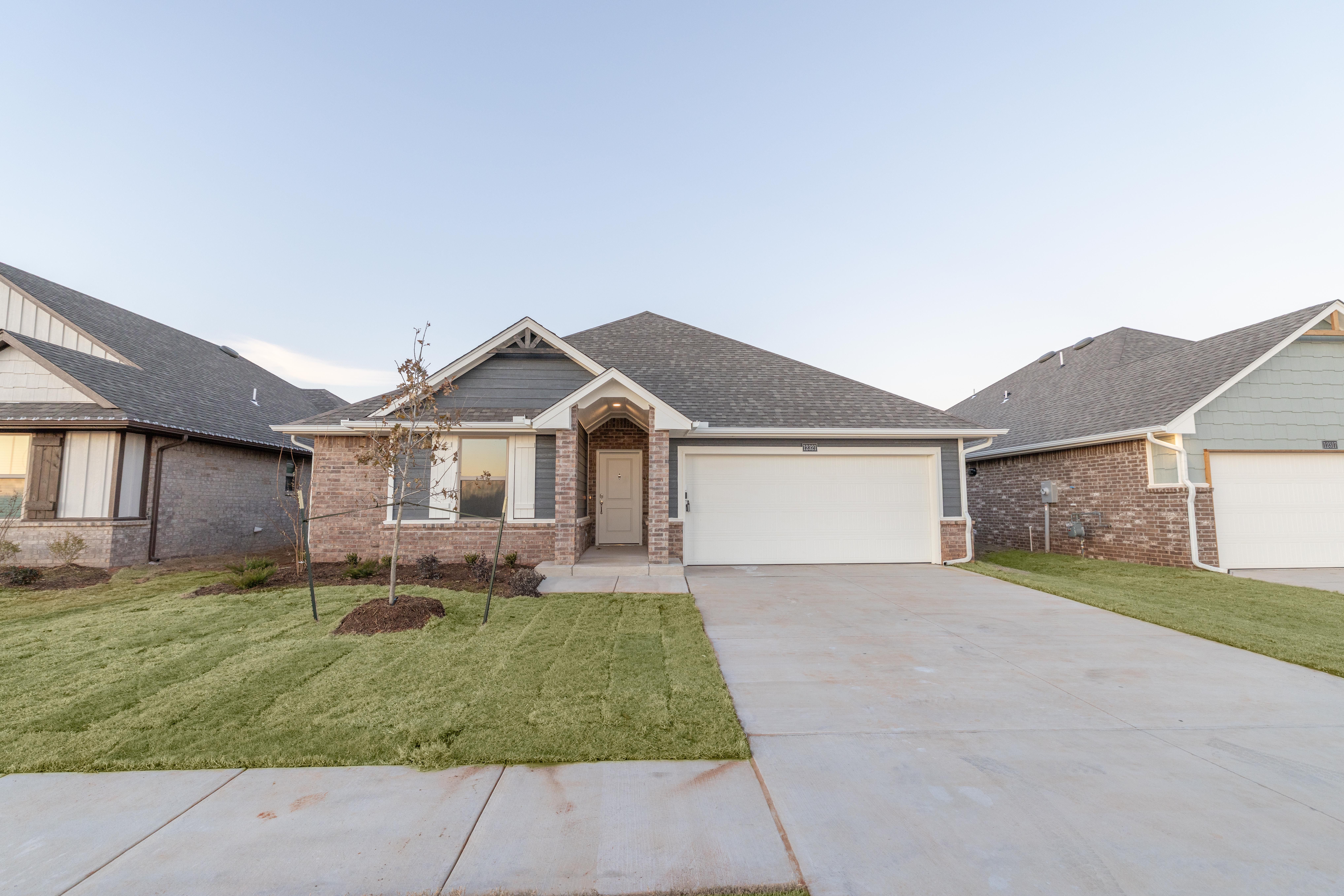 John - Scissortail Crossing: Yukon, Oklahoma - Homes By Taber