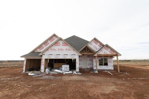 8241 Coneflower St (Wesley Bonus Room)