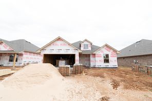 9212 NW 86th St (Drake)