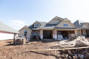 2216 NW 171st St (Hummingbird Bonus Room 1)