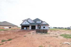 645 Straight St (Sage Bonus Room 1)