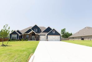 12417 Samara Dr (Lynne Bonus Room)