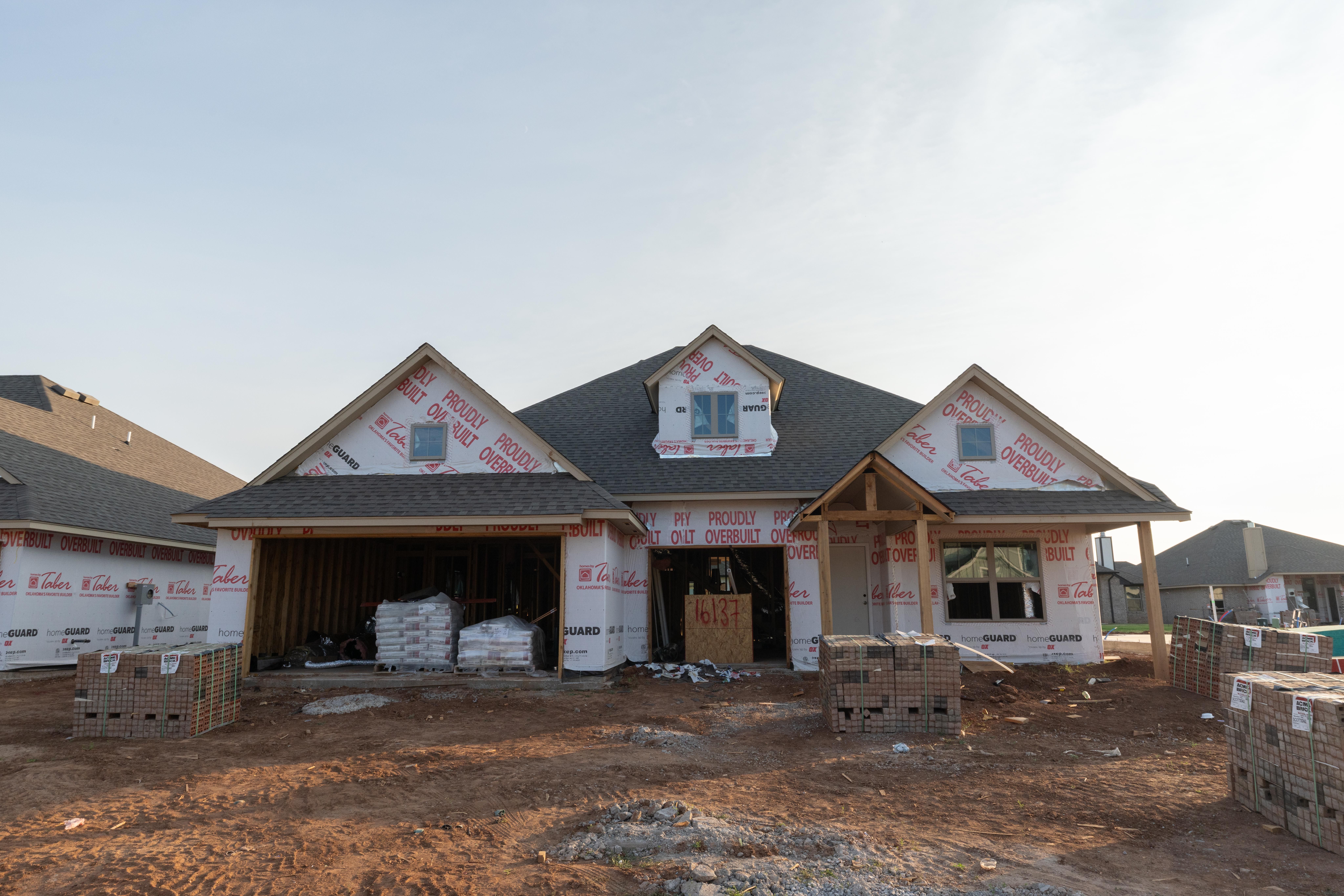 16137 Verbena Cir - Lone Oak North: Edmond, Oklahoma - Homes By Taber