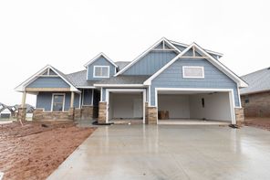 9204 NW 86th Ter (Blue Spruce Bonus Room 1)