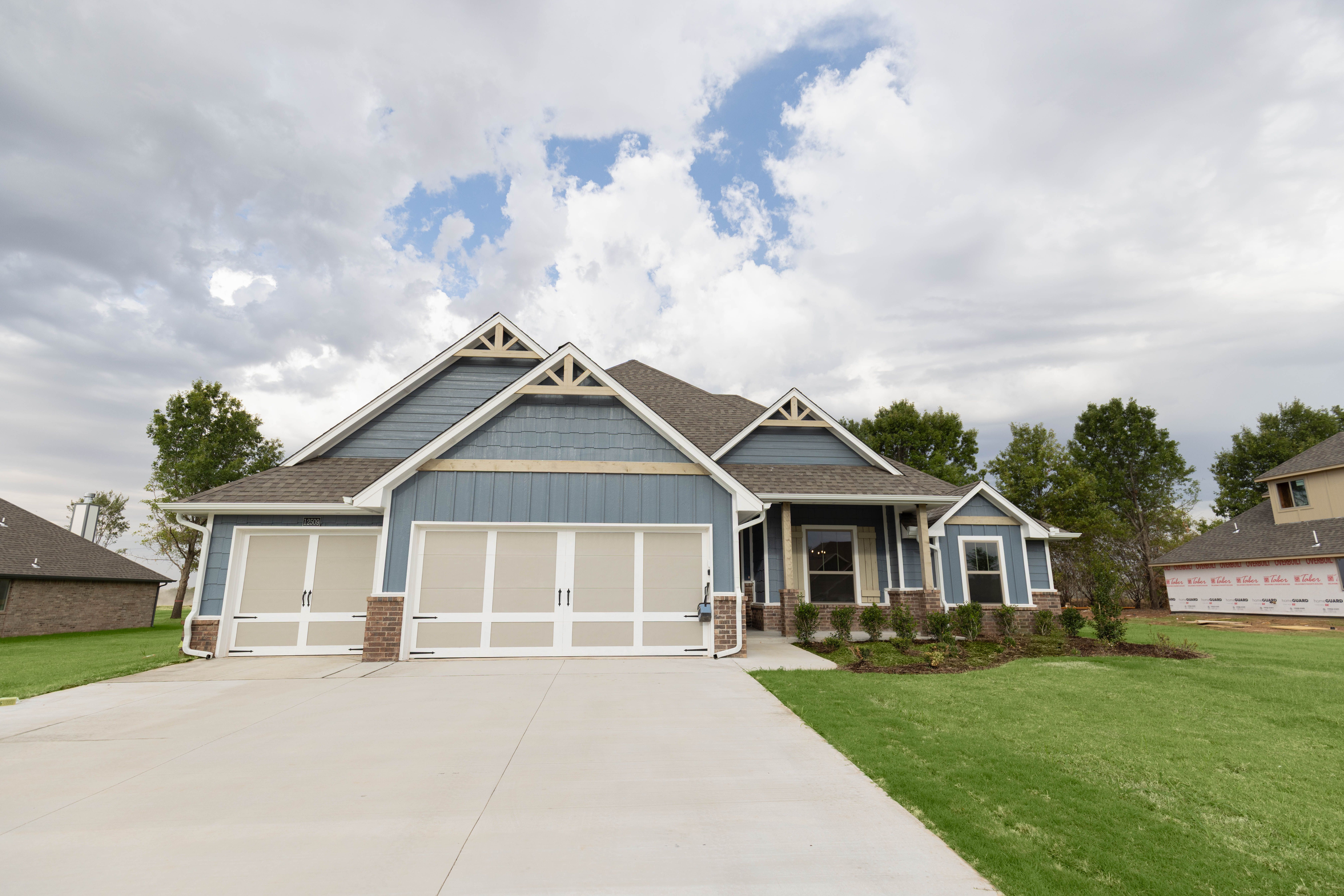 Cornerstone Half Bath - Ashleaf Farms: Oklahoma City, Oklahoma - Homes By Taber