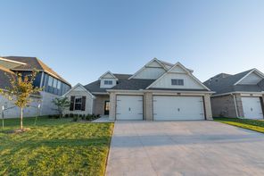 2909 E Northampton St (Hummingbird Bonus Room 1)