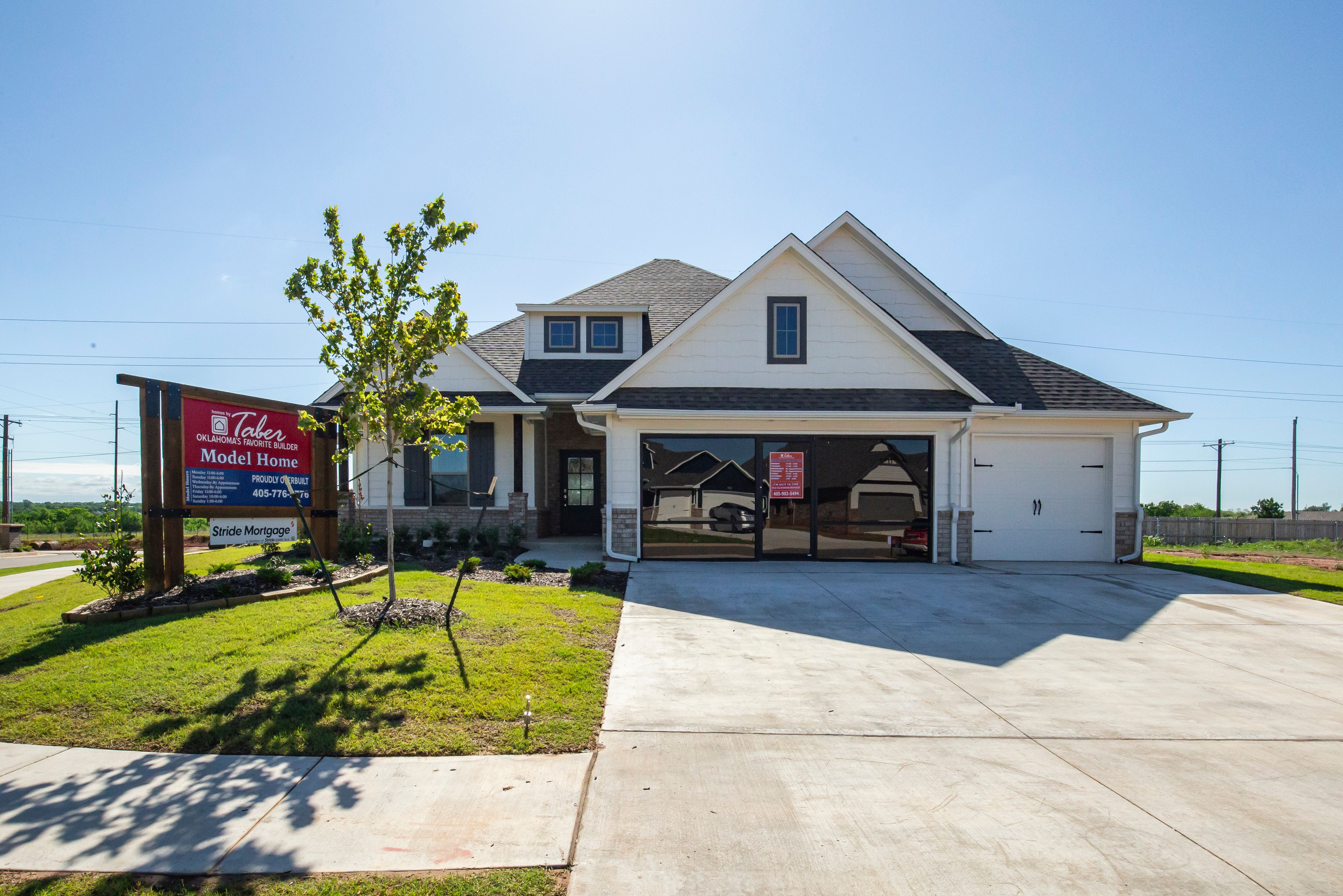 New Homes in Moore in Broadmoore Heights - 2800 Heather Haven