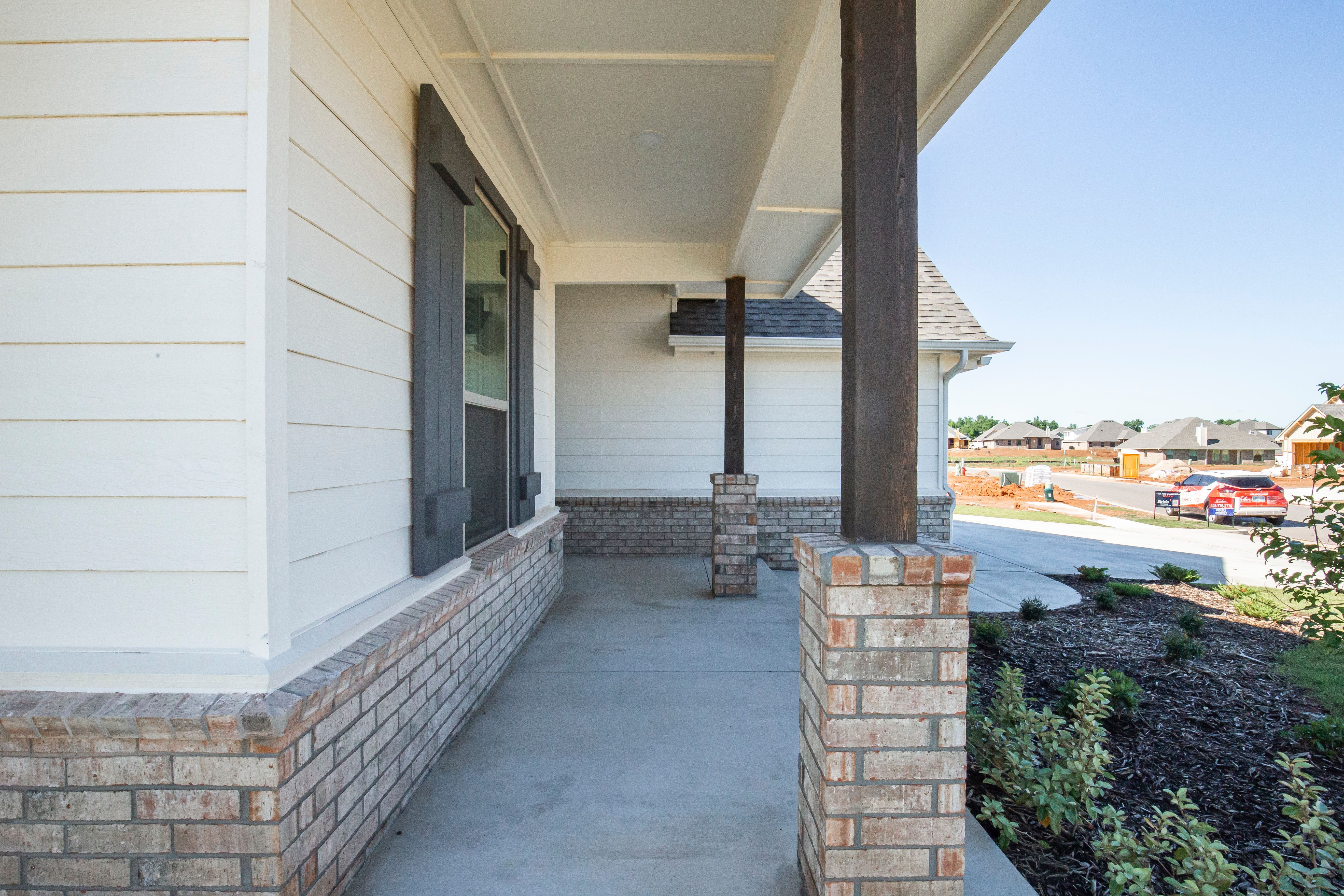 New Homes in Moore in Broadmoore Heights - 2800 Heather Haven