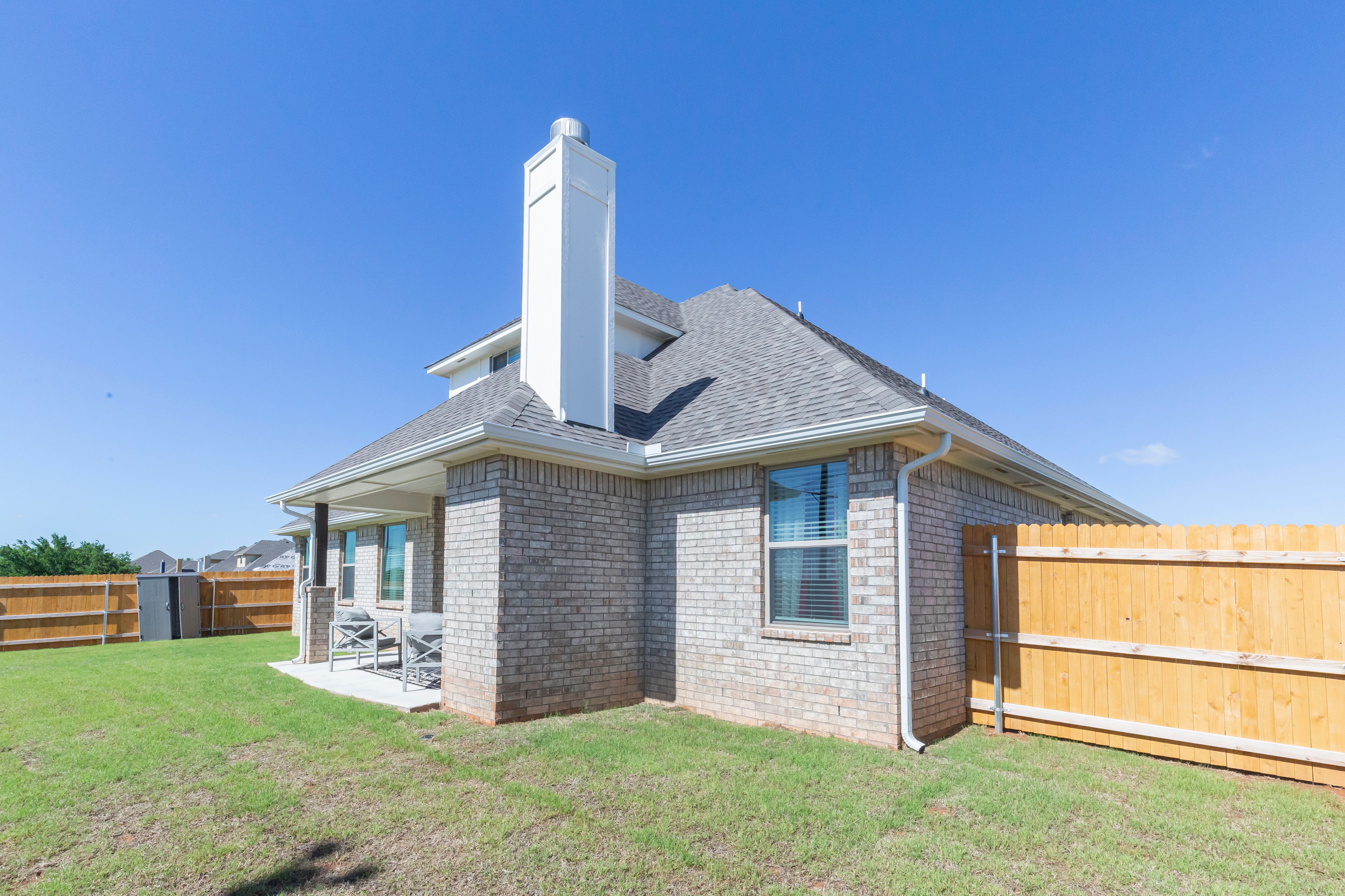 New Homes in Moore in Broadmoore Heights - 2800 Heather Haven