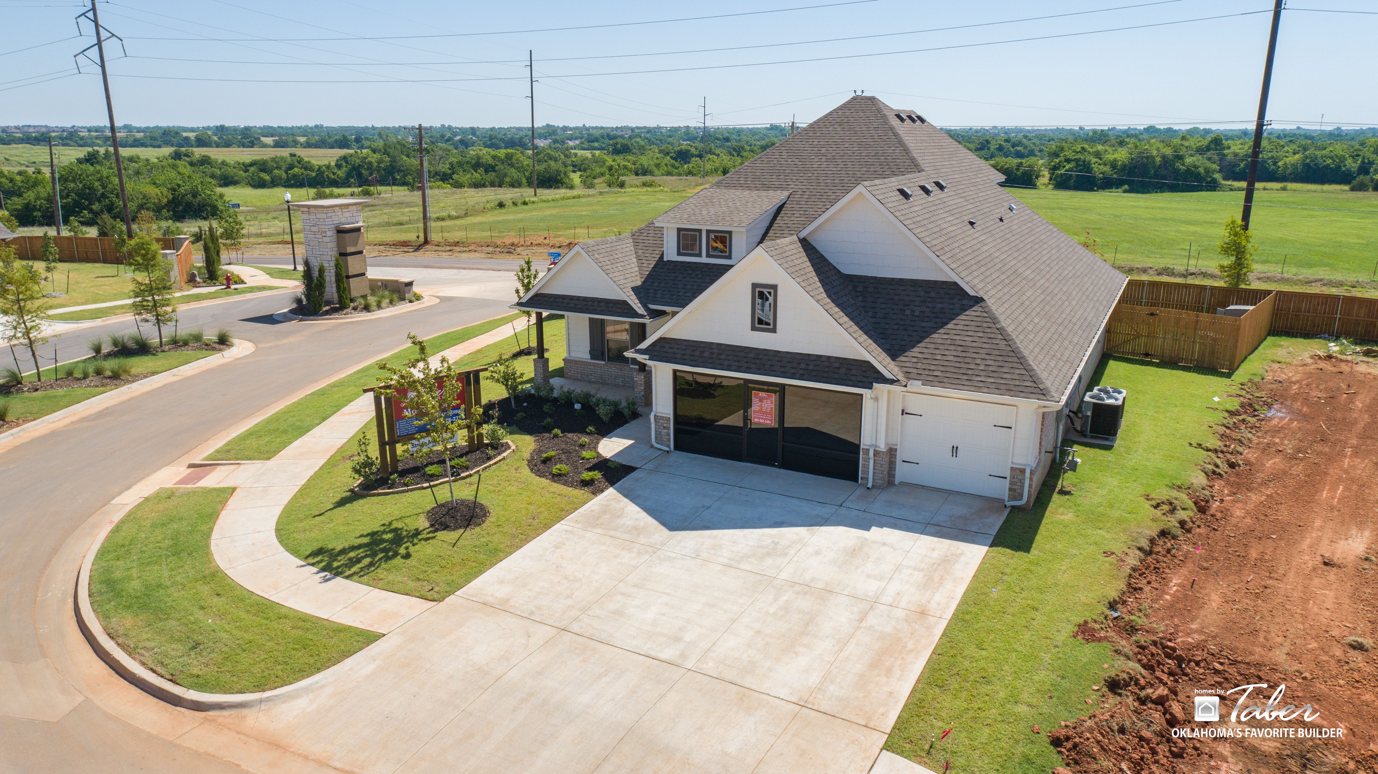 New Homes in Moore in Broadmoore Heights - 2800 Heather Haven