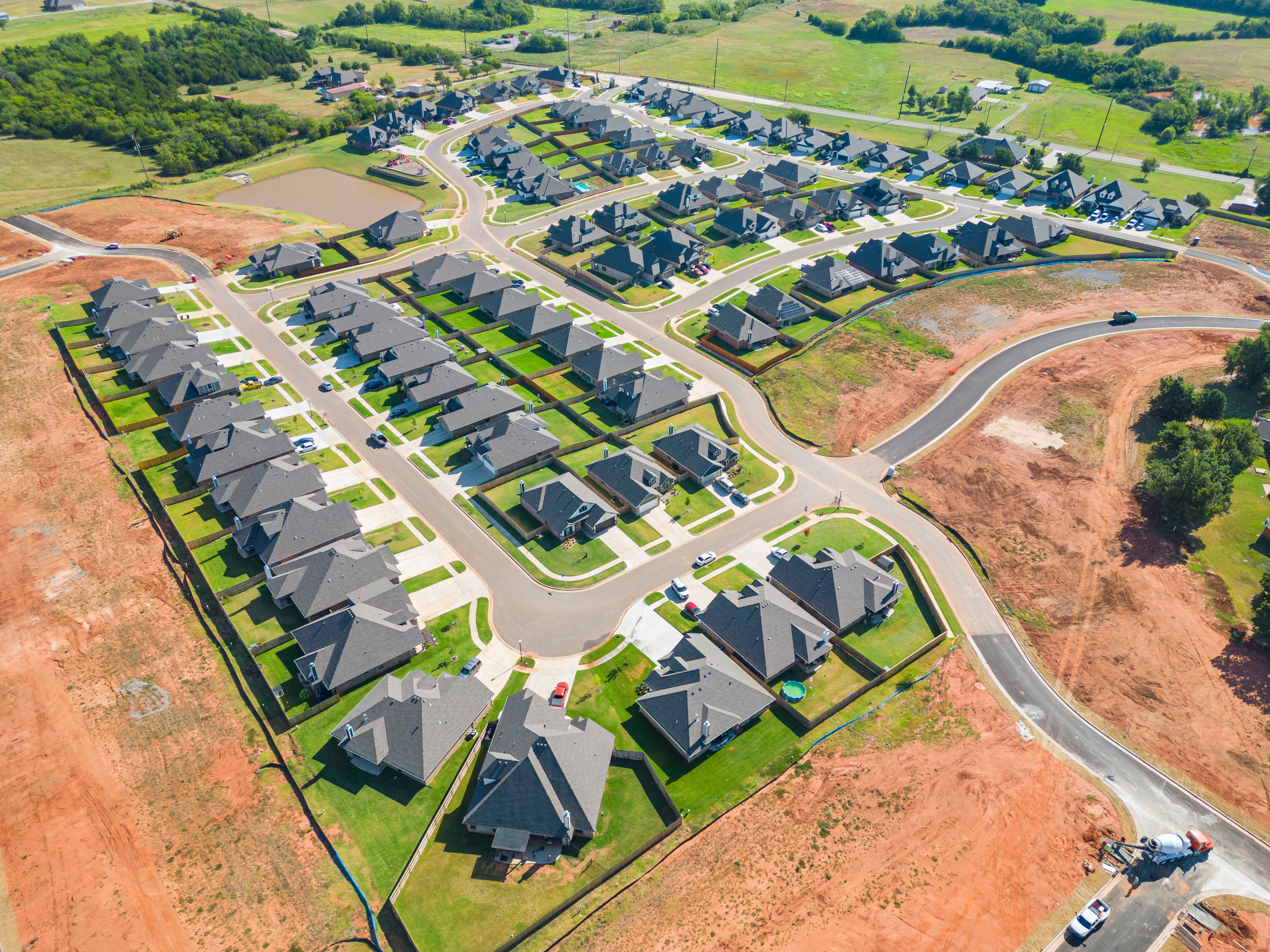 New Homes in Moore in Broadmoore Heights