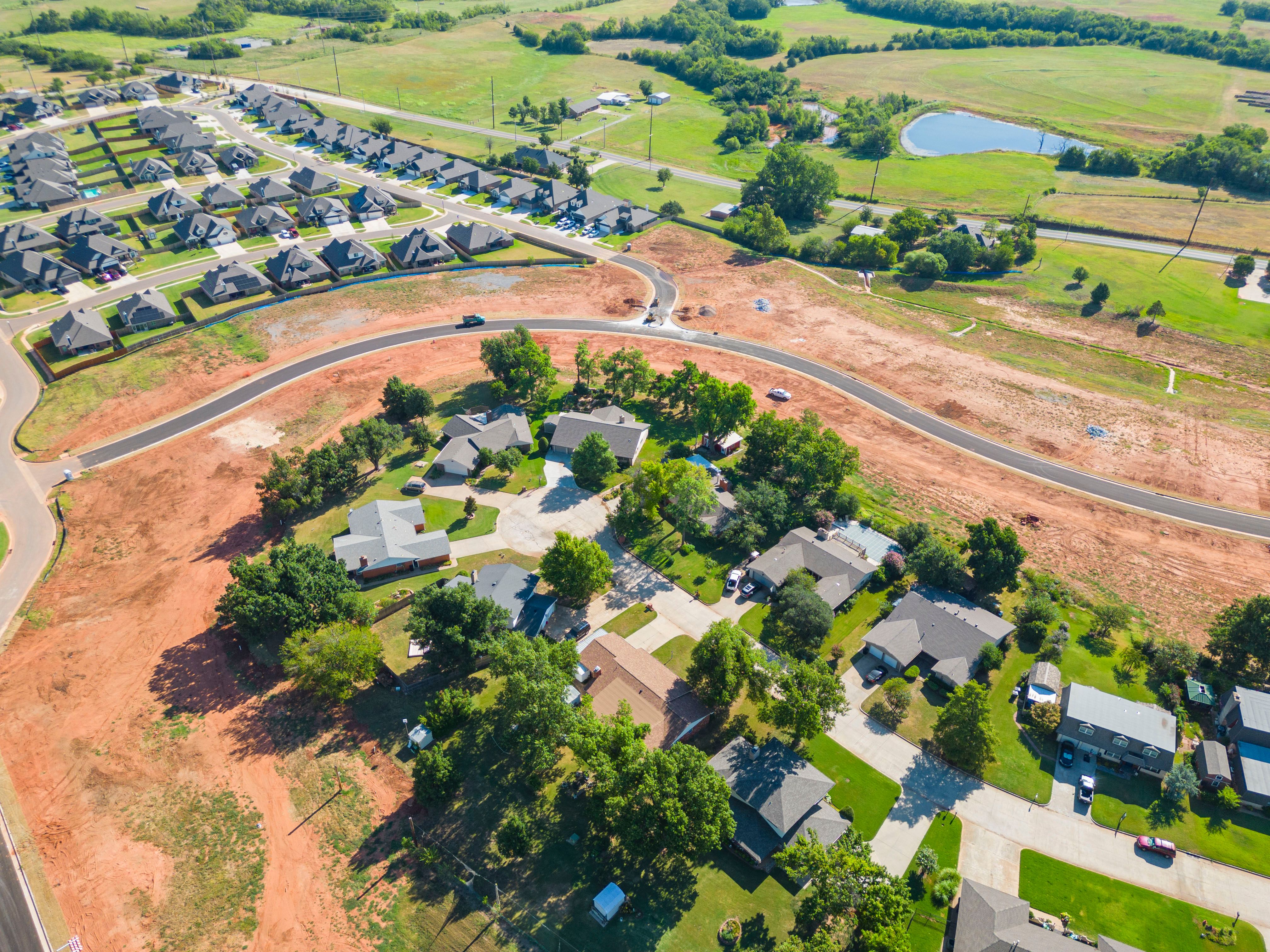 New Homes in Moore in Broadmoore Heights