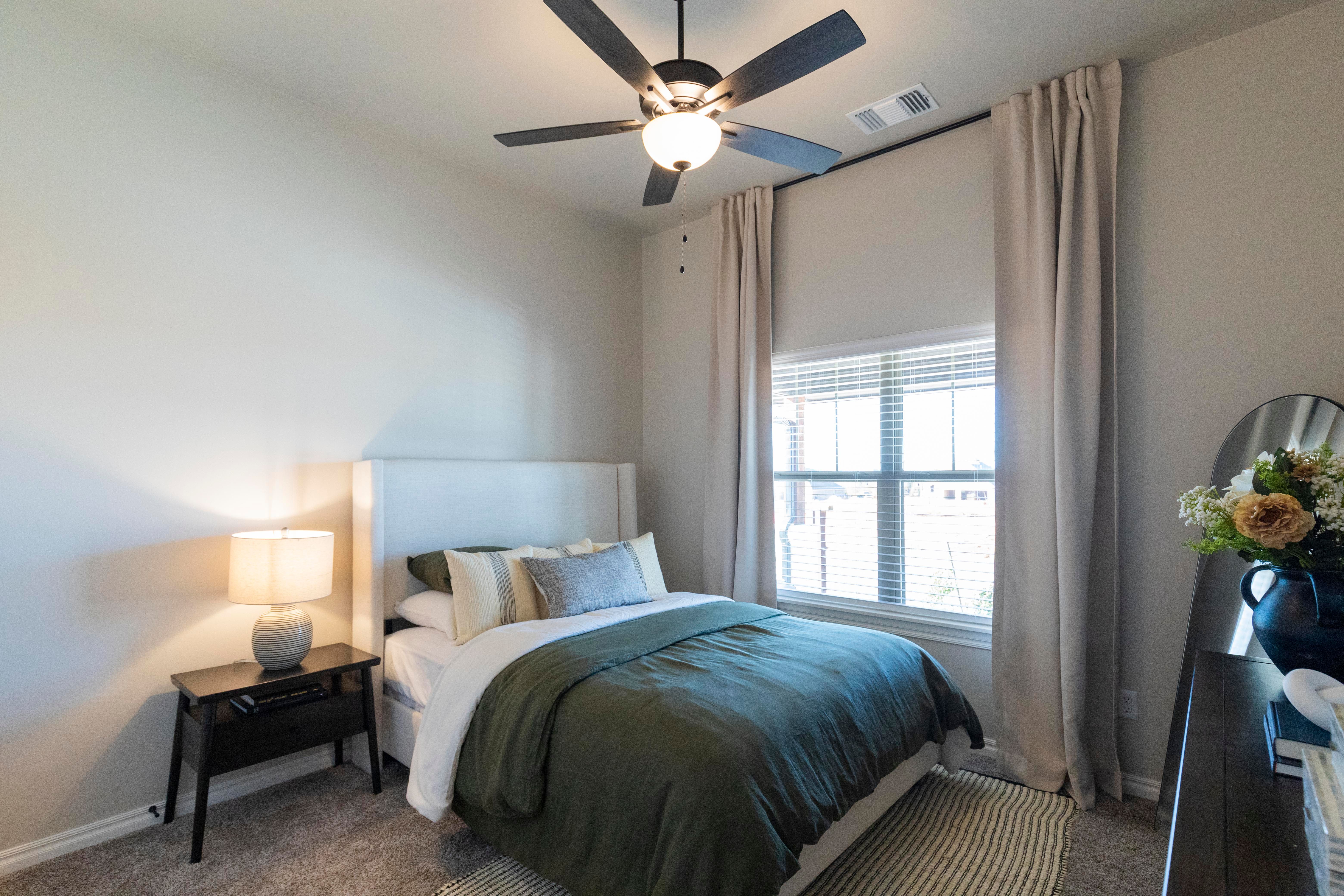 Homes by Taber Shiloh BR Floor Plan - 3232 Poppey Ln - Delmer Lakes North Model Home